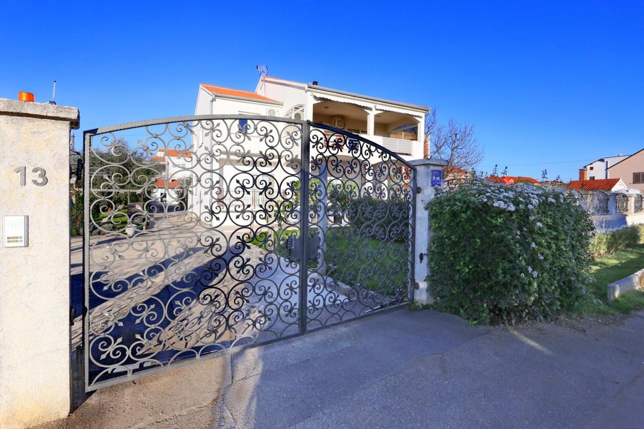 Hacienda Mia With Pool,Bbq,Free Parking Zadar Exterior foto
