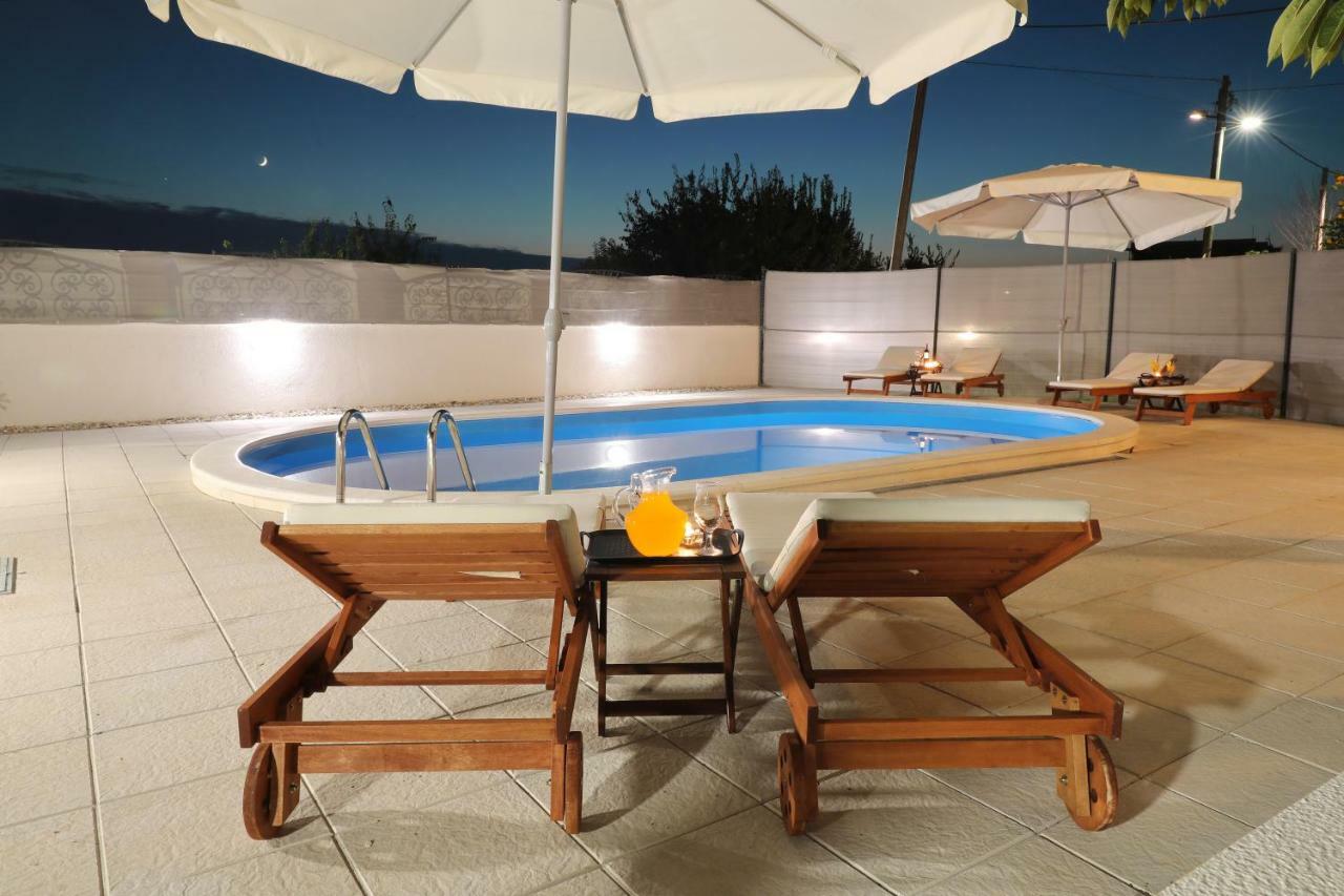 Hacienda Mia With Pool,Bbq,Free Parking Zadar Exterior foto